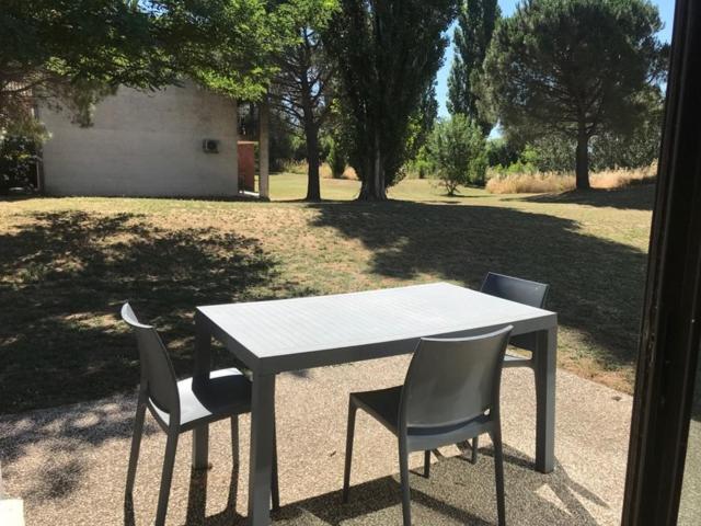 Appartement Arles, Au Calme Proche De La Camargue 6 Екстериор снимка